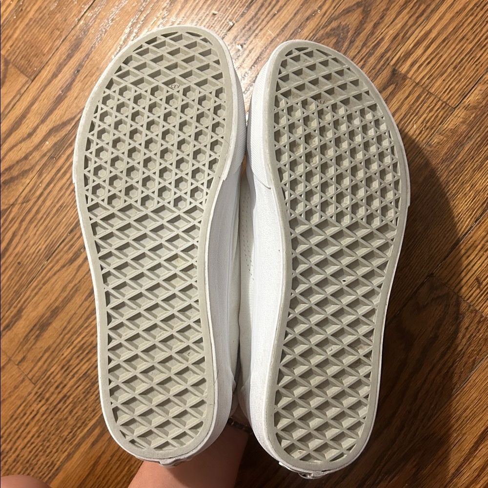 vans - Picture 3 of 3